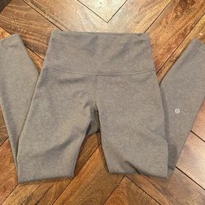 Lululemon Wunder Train High Rise 25”